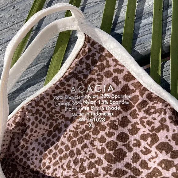 ACACIA - Piped Peyton Full Piece Swimsuit in Citrine - XL - Picture 10 of 16